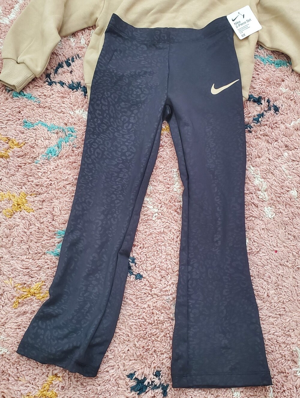 Nike Girls Swoosh Spirit Dri-FIT Leggings, 2-Piece Set Size 6X NWT - Picture 3 of 16